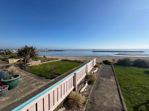 Photo 11- click for photo gallery